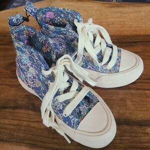 NWOT- ZARA Girls Floral High-Top Canvas Sneakers w/ Cream Laces - Toddler 11